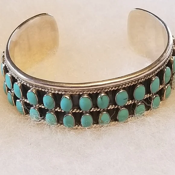 RARE Silpada Sterling Silver & Turquoise Bracelet